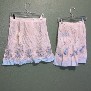 Vintage Floral Apron Set White and Blue Aprons Set of Two